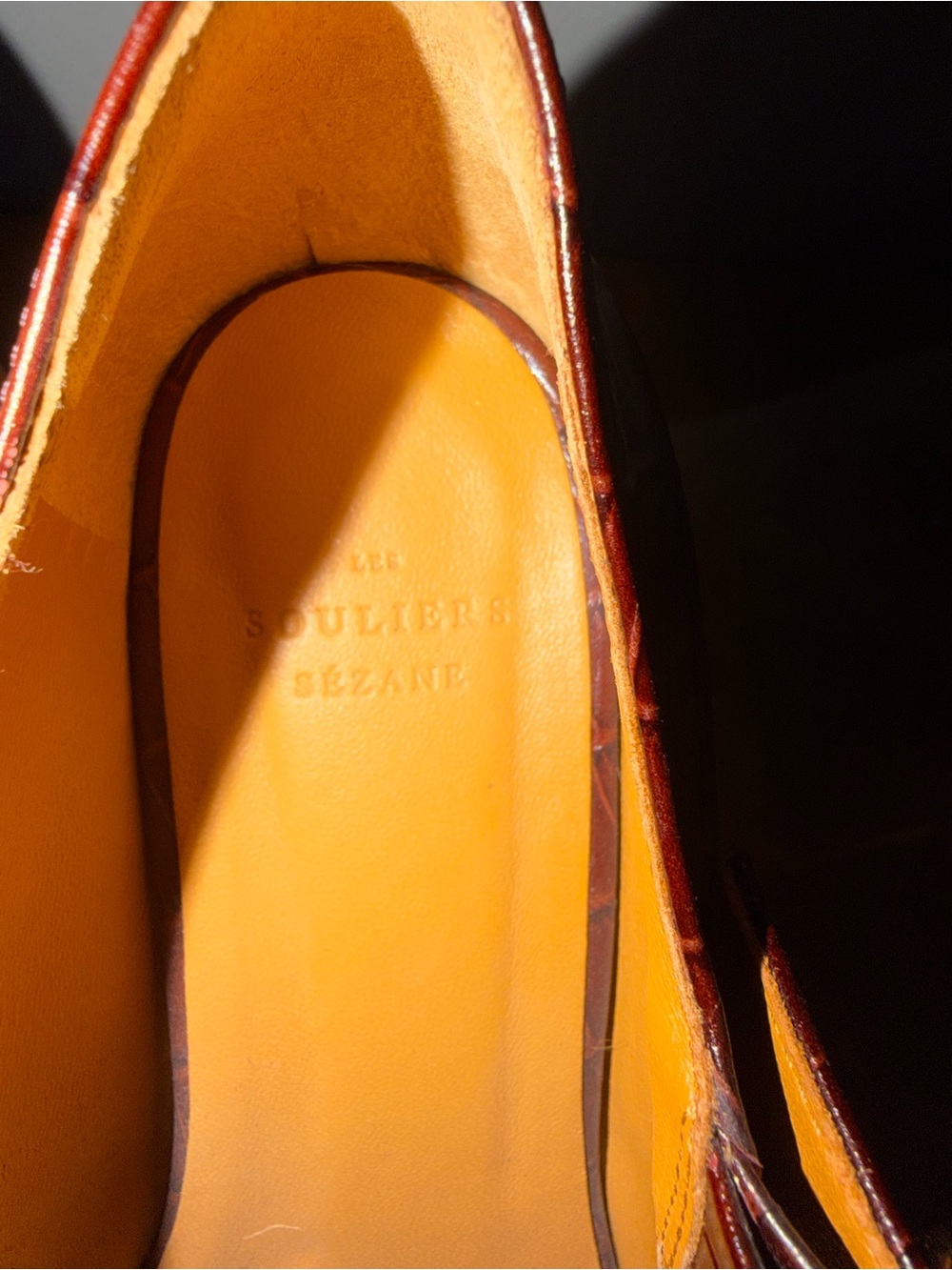 Sezane Brown Leather Croc Embossed T Bar Block Heels- Size 10US - Picture 3 of 7